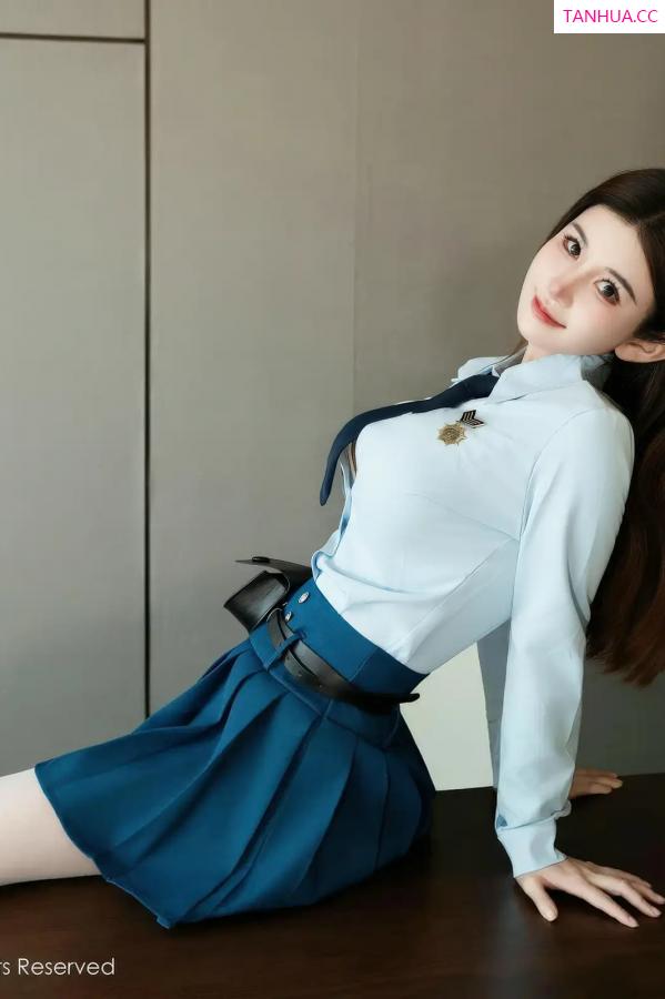   [XiuRen]高清写真图 2025.12.23 No.11141 苏甜橙子 JK制服第34张图片